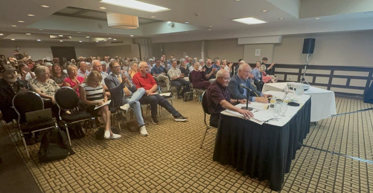 Wayne Easter, a former P.E.I. Liberal MP and former solicitor general of Canada (L), and Jan Matejcek, co-founder of the Save PEI Association, give a presentation at a public hearing of the Review of the Island Regulatory and Appeals Commission in Charlottetown on July 6, 2026. (Omid Ghoreishi/The Epoch Times)