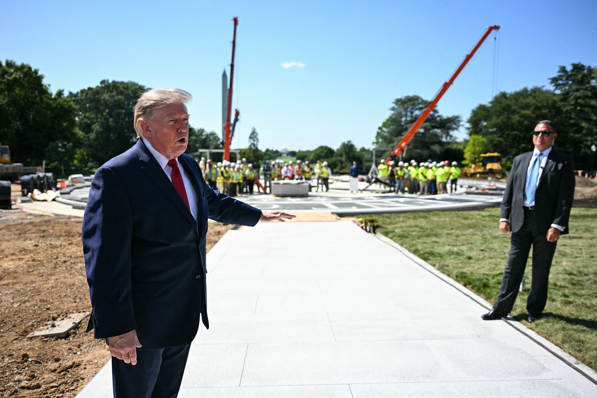 U.S. President Donald Trump speaks to the press at the construction site of a helipad on the South Lawn of the White House in Washington, DC, on Aug. 19, 2026. (Jim Watson/AFP)