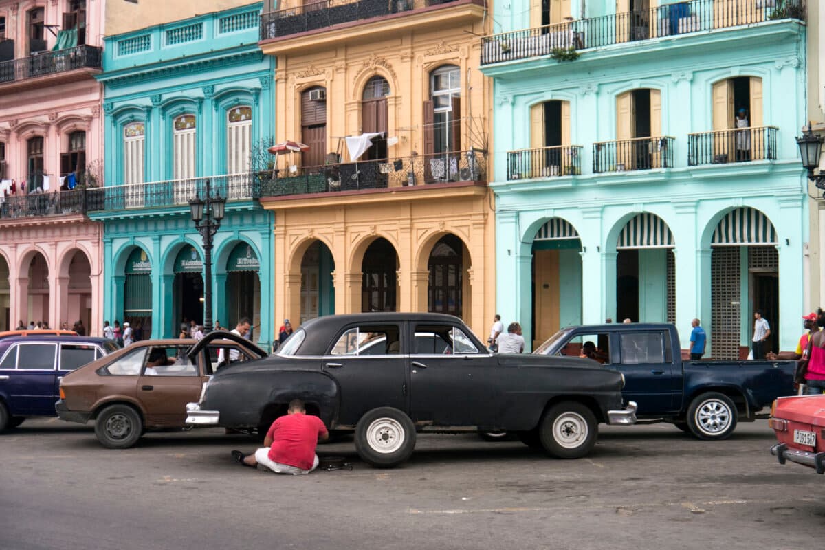 All the action takes place on the streets and byways of 1940s Havana. (<a href="https://www.flickr.com/people/97355030@N00">Bryan Ledgard</a>/<a href="https://creativecommons.org/licenses/by/2.0">CC BY 2.0</a>)