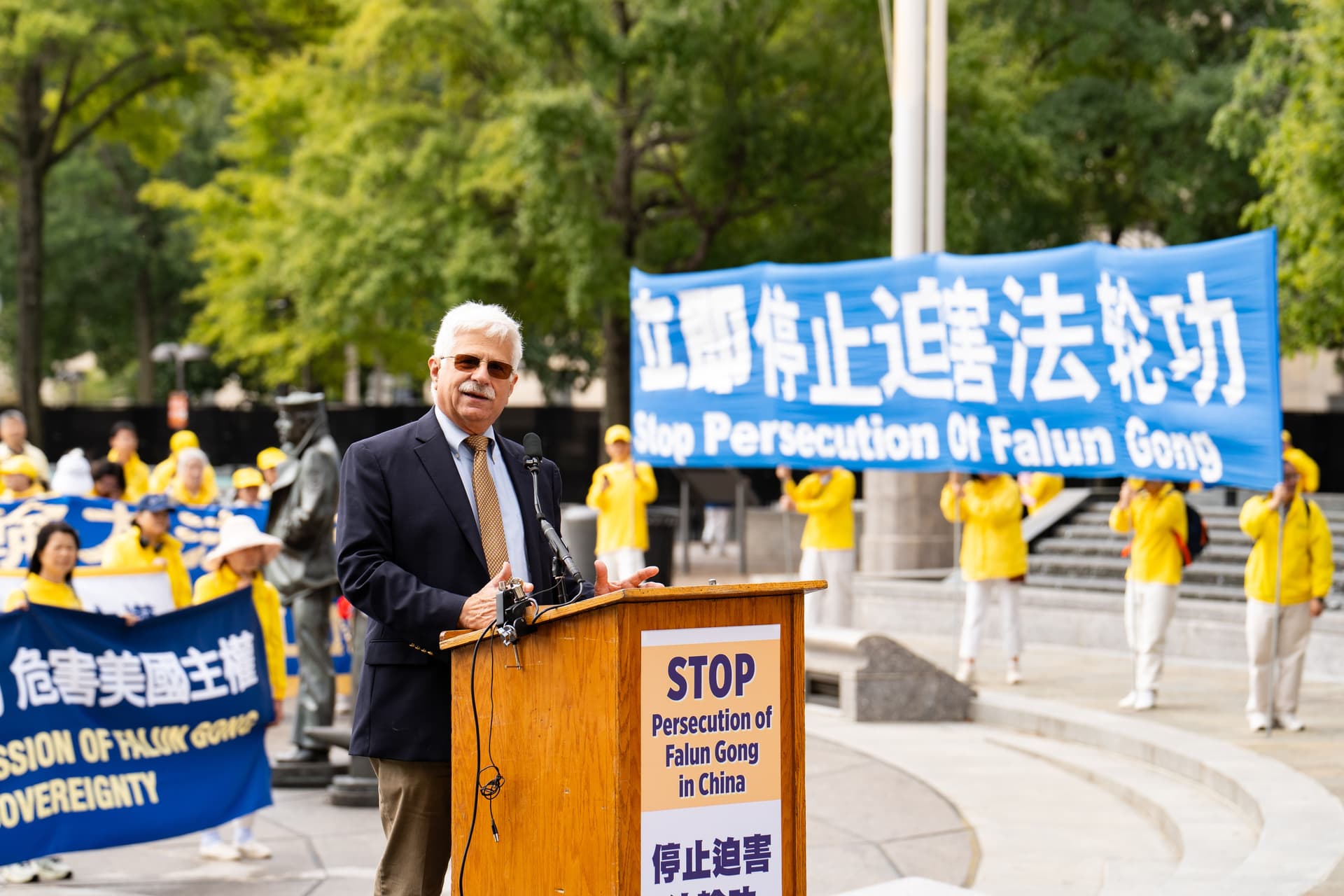 Robert Destro, former assistant secretary of state for democracy, human rights, and labor, speaks at a rally to demand an end to the Chinese Communist Party's persecution of Falun Gong during Chinese leader Xi Jinping's state visit to Washington on Sept. 24, 2026. (Samira Bouaou/The Epoch Times)