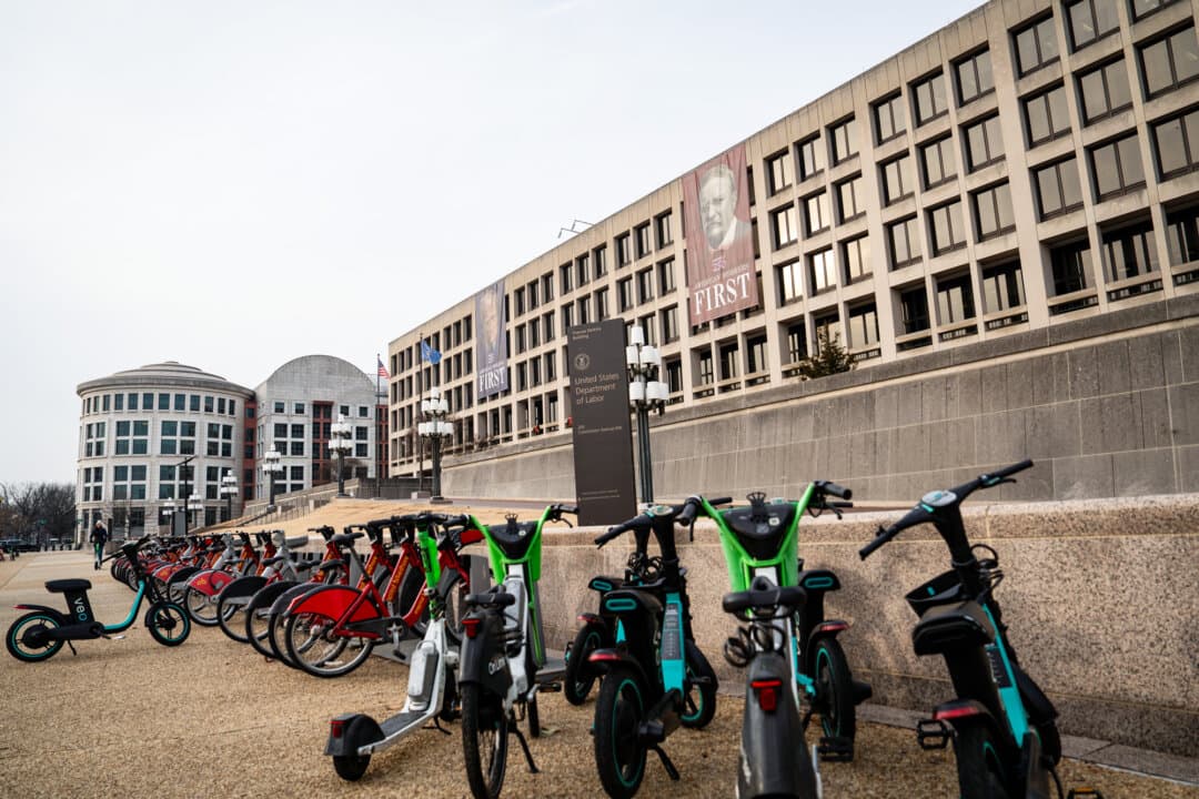 The U.S. Department of Labor in Washington on Jan. 6, 2026. The Supreme Court is set to consider the extent of the Labor Department’s authority to impose administrative fines on employers who violate federal worker protections and labor contracts. (Madalina Kilroy/The Epoch Times)