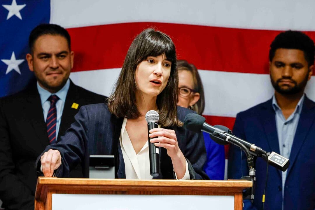 (Left) Democrat Marie Gluesenkamp Perez, freshly elected to represent Washington state in the U.S. House, speaks at a Congressional Hispanic Caucus event at Democratic National Committee headquarters in Washington on Nov. 18, 2022. (Right) Washington state Senate GOP leader John Braun speaks at the state Capitol in Olympia, Wash., on Jan. 9, 2025. (Anna Moneymaker/Getty Images, AP Photo/Lindsey Wasson, File)