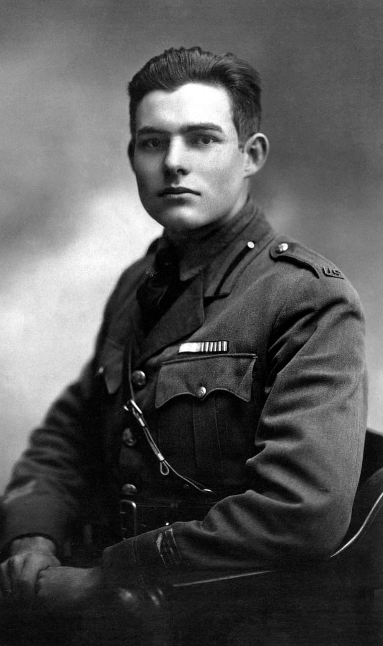 Ernest Hemingway, American Red Cross volunteer. Portrait by Ermeni Studios, Milan, Italy. Ernest Hemingway Photograph Collection, John F. Kennedy Presidential Library and Museum, Boston. (Public Domain)