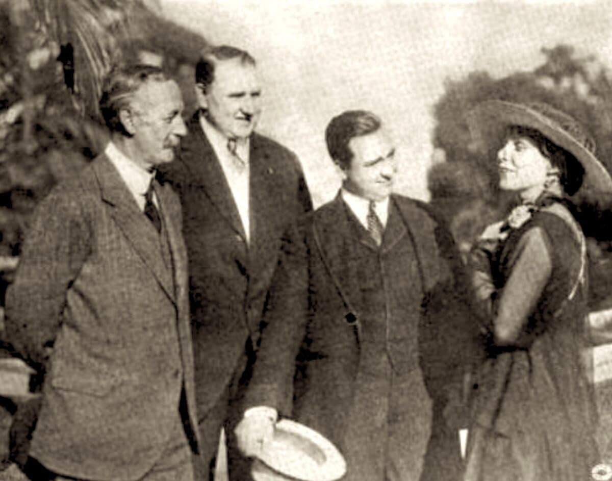 A 1915 photo of the creator and cast of Horatio Parker's "Fairyland": (L–R) Horatio Parker, composer; William Wade Hinshaw, baritone; Ralph Errolle, tenor; Marcella Craft, soprano. (Public Domain)