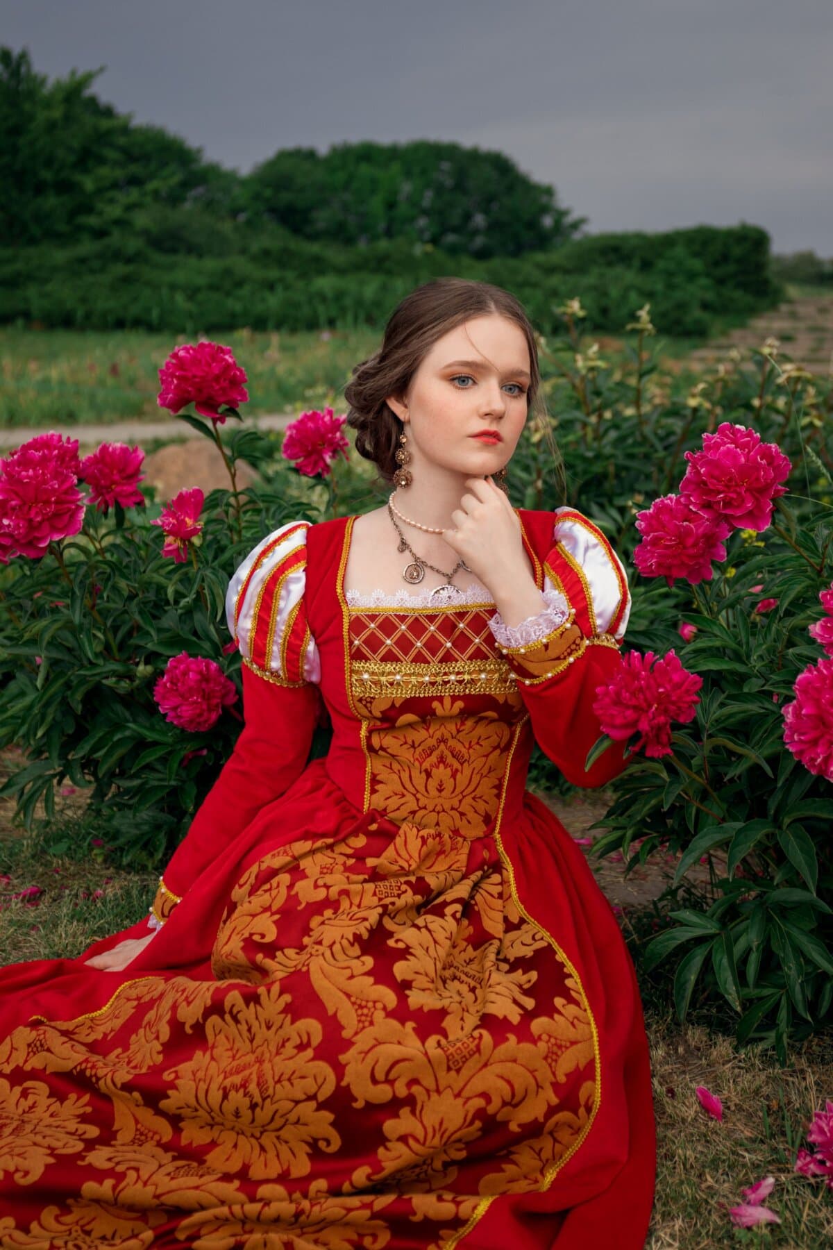 In Nathaniel Hawthorne’s fable, Giovanni falls in love with the beautiful Beatrice in her father’s garden. (snova.mir/Shutterstock)